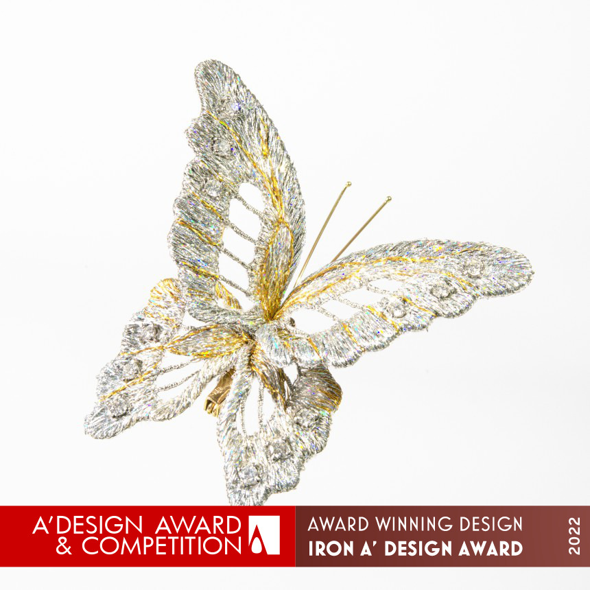 1 - 立体刺繍Sayokoの蝶のブローチがIRON Design Awardを受賞しました！